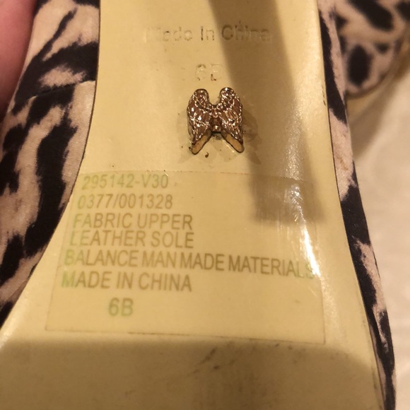 Victoria Secret Heels - Size 6B - $14 - Picture 8 of 9